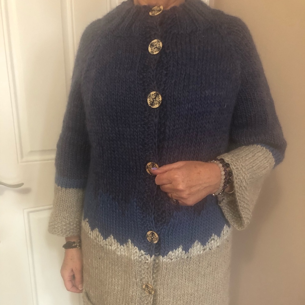WOOL HANDMADE CARDIGAN